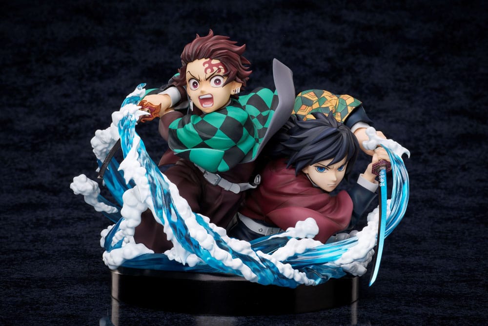 Demon Slayer: Kimetsu no Yaiba PVC Statue Tanjiro & Giyuu 13 cm