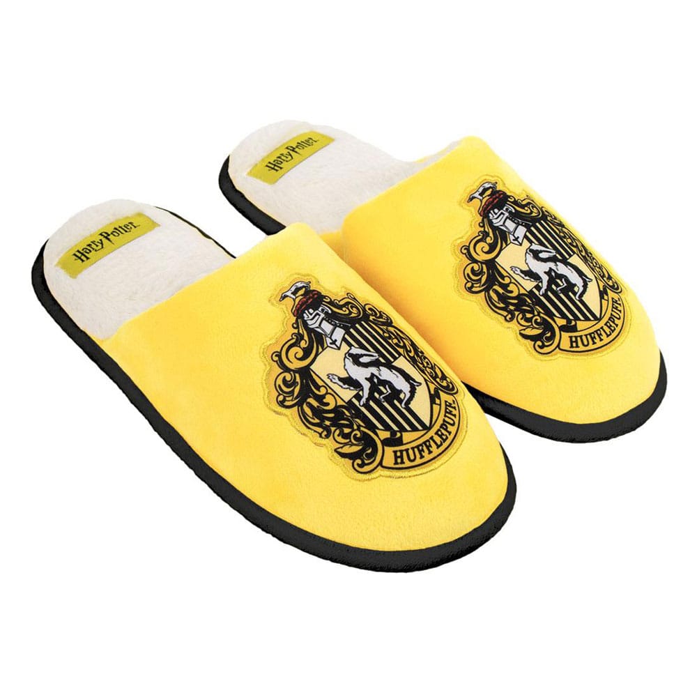 Harry Potter Slippers Hufflepuff Assortment (12)