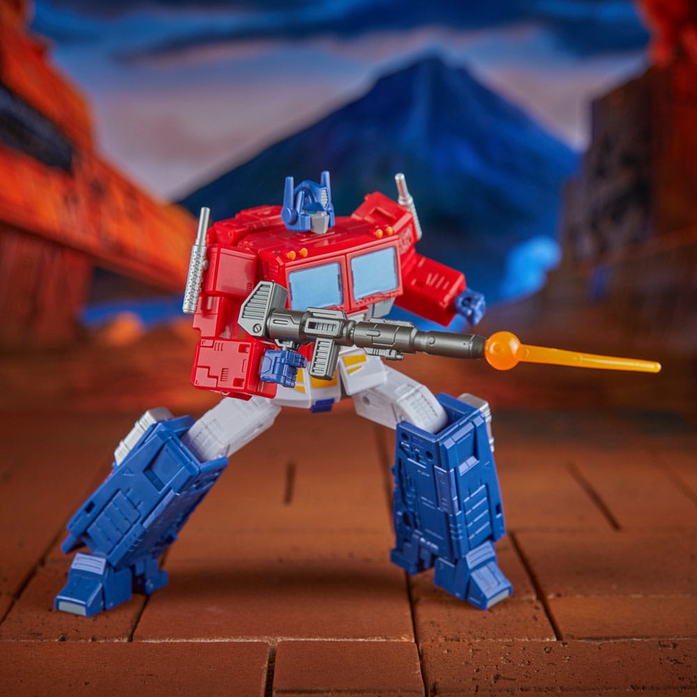 The Transformers: The Movie Generations Studio Series Commander Class Action Figure Optimus Prime 18 cm