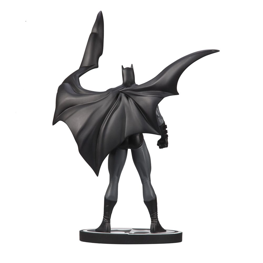 DC Direct Statue Batman Black & White Batman (by Jorge Jimenez) 27 cm