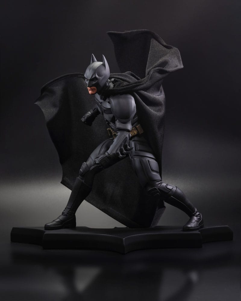 DC Direct Statue DC Movie Statues Batman (The Dark Knight) 24 cm
