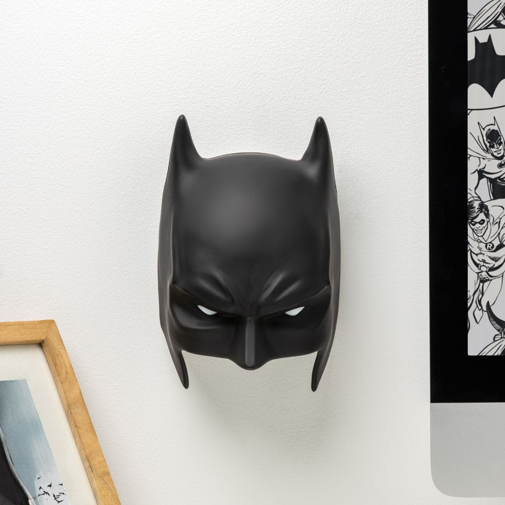 DC Comics 3D LED Light Batman Mask