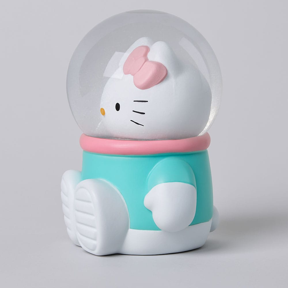 Sanrio Snow Globe Hello Kitty