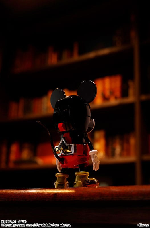 Disney Soul of Chogokin Diecast Action Figure Super Change Mickey Mouse by Kunio Okawara 13 cm   