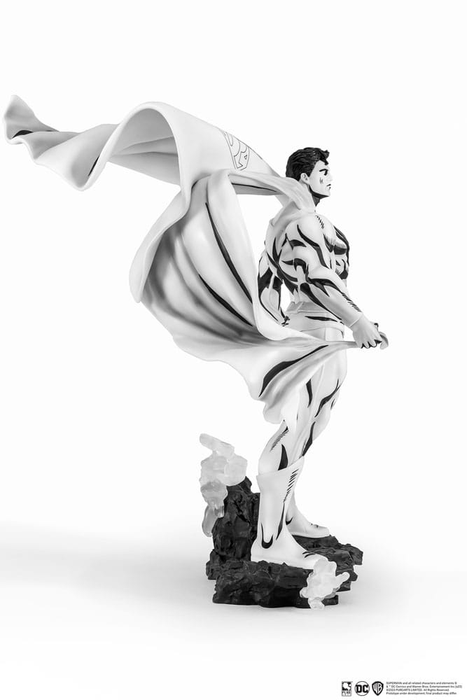 Man of Steel PX PVC Statue 1/8 SDCC 2024 Superman Black & White Version 36 cm   